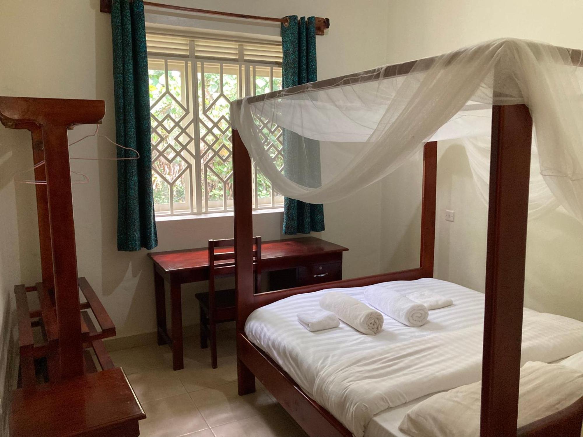 Bwindi Guest House Kanungu Dış mekan fotoğraf