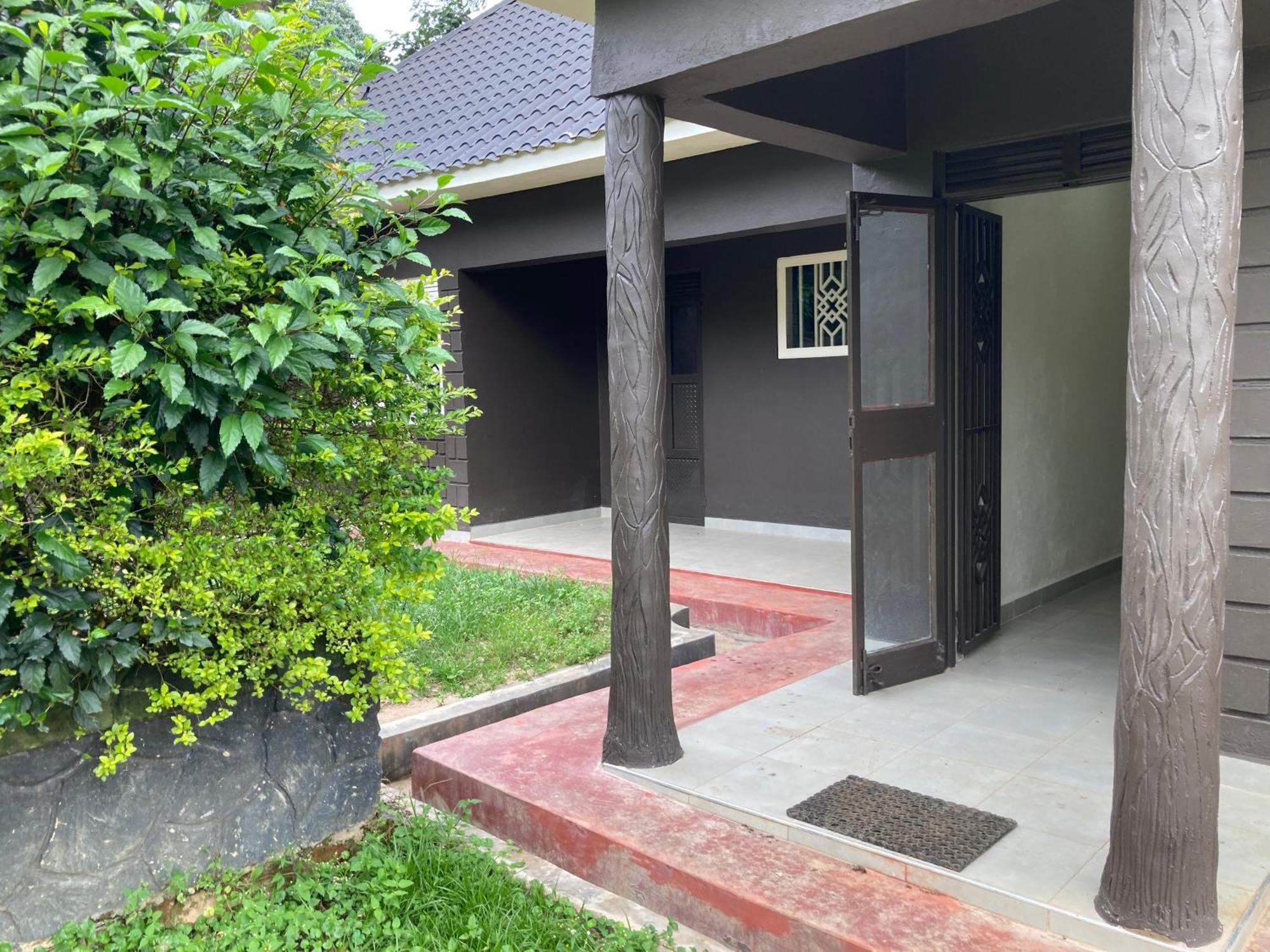 Bwindi Guest House Kanungu Dış mekan fotoğraf